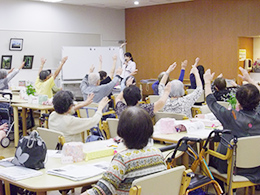 通所にてお腹体操